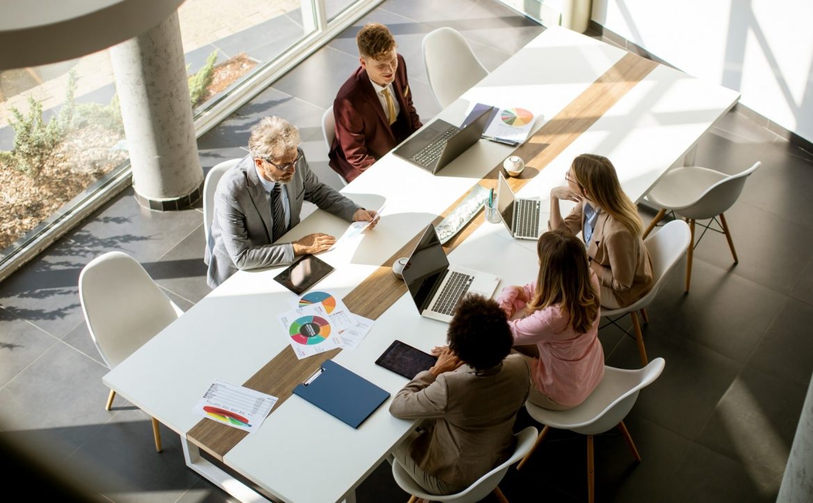 multiethnic-business-people-working-together-in-the-office-picture-id1281823626
