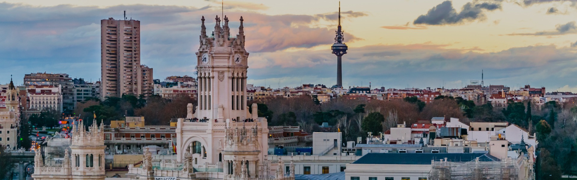 aerial-view-madrid-cityscape-picture-id917295464