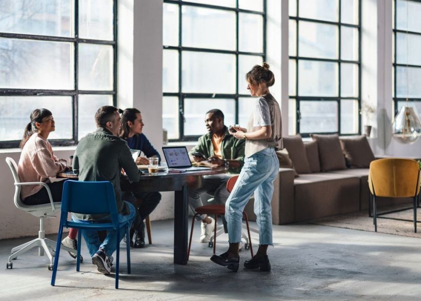 defining non defining relative clauses