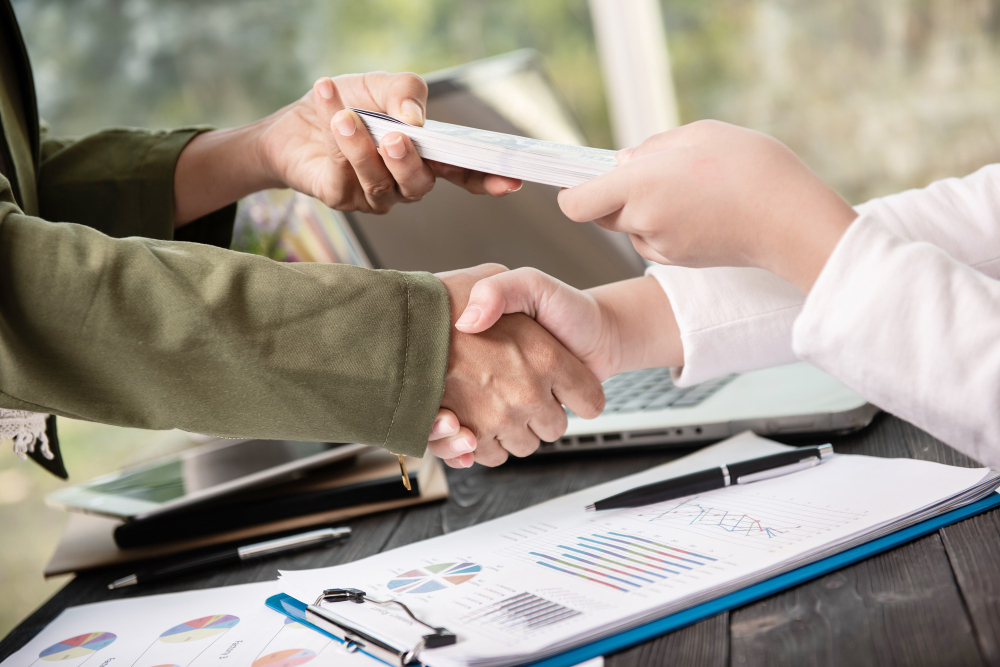 Borrow e Lend: la differenza tra "prestare" e "prendere in prestito" in inglese